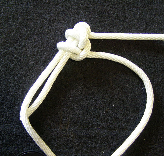 stories/1/images/tight_double_loop_bowline.jpg